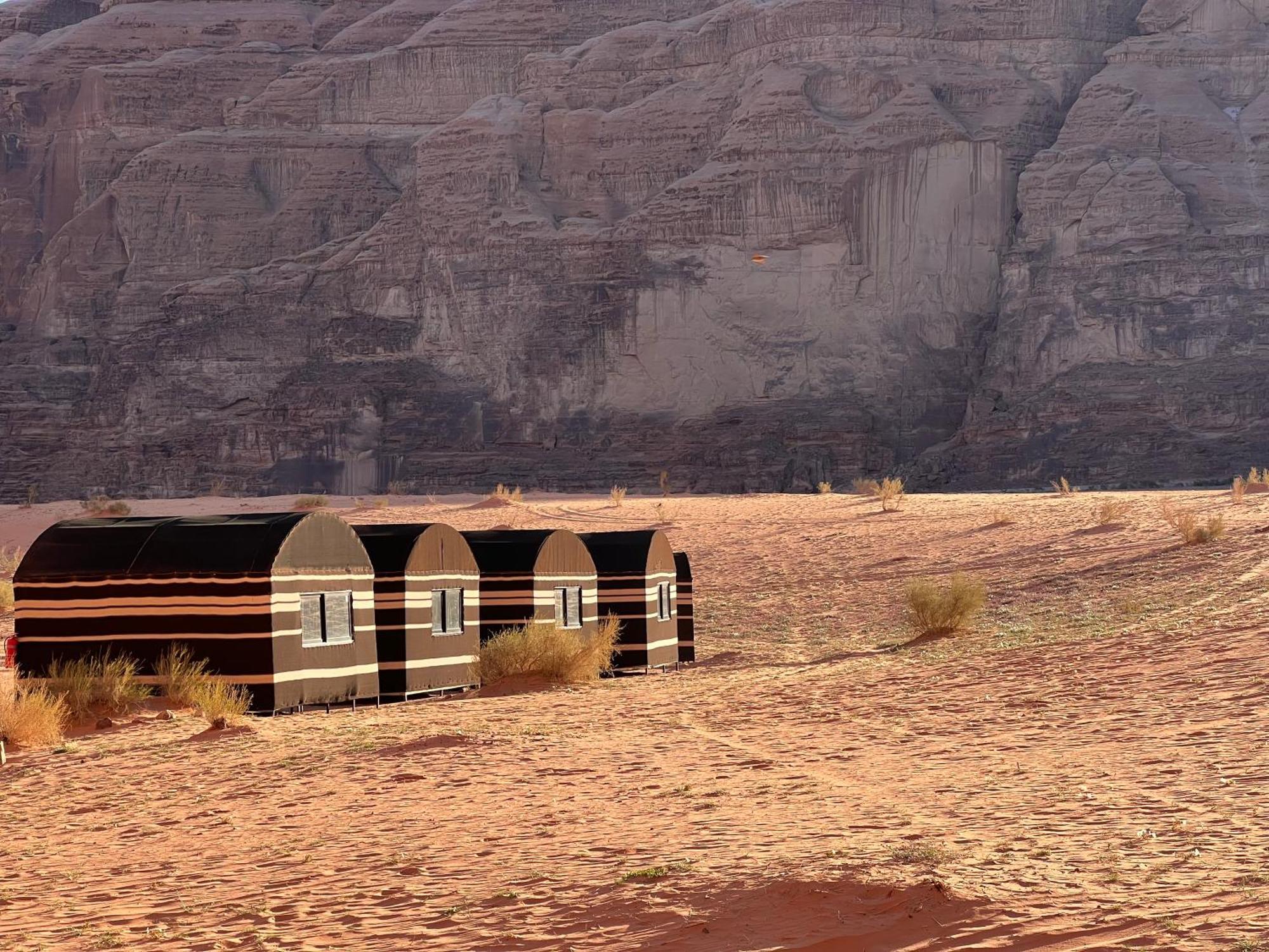 Bedouin Yoga & Trekking Camp Wadi Rum Exterior photo